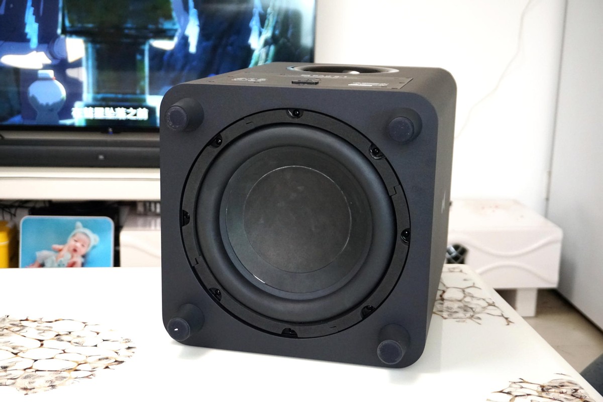 JBL BAR 5.1回音壁體驗(yàn)測(cè)評(píng) 價(jià)格小貴，但環(huán)繞音效打開了新世界